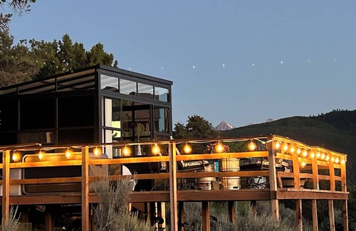 Basalt Villa | Mount Good Times 3acre Mountain Top Glampsite with 270 Degree View & Glass Villa