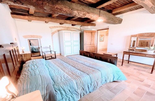 Poreta Other | Exclusive Pool villa - Close to Spoleto shops and restaurants (12)