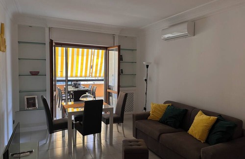Quartiere XX Ardeatino Apartment | Sole House at 6th floor with terrace, near the station to the city center