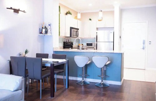 Cortez Hill Condo | DownTown Condo near Little Italy with parking: walking distance to everything!