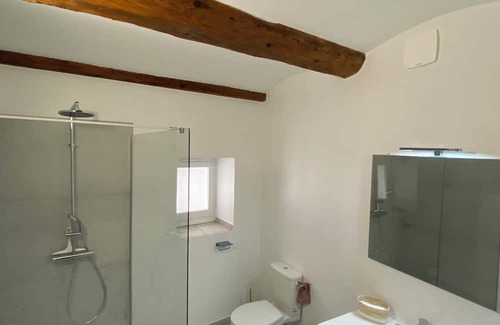 Cornillon House | CHARMING HOUSE CLOSE TO THE RIVER AND HIKING TRAILS.