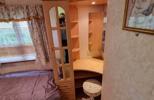 Ingoldmells Cabin | Inviting 2-Bed Cabin in Skegness