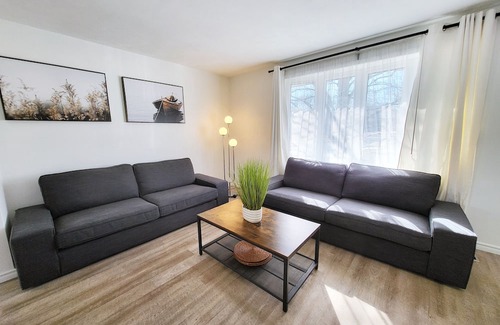 Cambridge House | Modern Sanctuary in Southwood