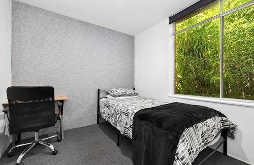 Clayton Apartment | Walk to Monash Uni Clayton
