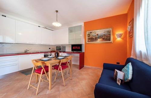 S'Iscala Apartment | Villa with Patio, Private Entrance and Garden, 5 minutes from the sea