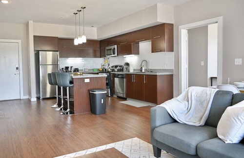 Cedar Park Apartment | LUX 2B2B | Parking, Pool, WiFi | Near DTA