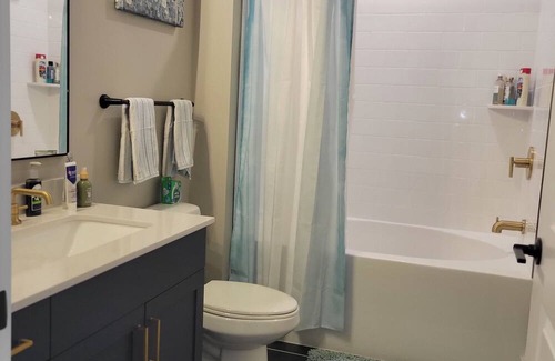 Sobro Apartment | Everything you need in Very cozy home with great extras.