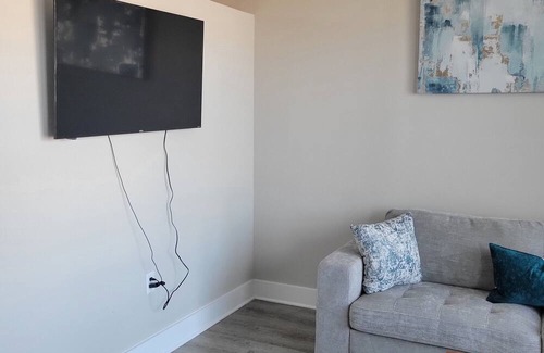 Sobro Apartment | Everything you need in Very cozy home with great extras.
