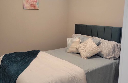 Sobro Apartment | Everything you need in Very cozy home with great extras.