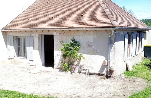 Marmagne House | Gîte Dans Château de Caractère en Plein Centre de la France
