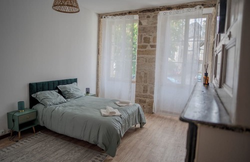 Argentat Apartment | Appartement Cosy Avec Belle vue sur la Dordogne