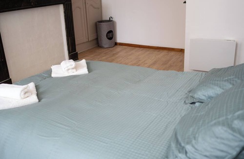 Argentat Apartment | Appartement Cosy Avec Belle vue sur la Dordogne