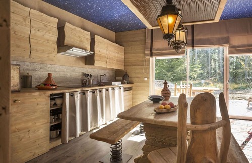 Hattigny House | Cosy apartment in villa for 6 people with WIFI, pool