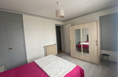 Franqueville-Saint-Pierre House | Appartement Lumineux Dans Maison Avec Garage Jusque 7 Couchages