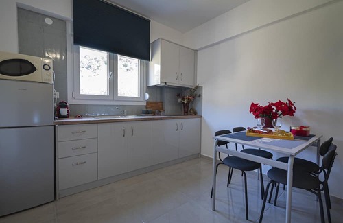 Elia Apartment | Petra Apartment Terra by RentalsPro