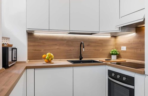 Fiera Apartment | Apartment in Milan with 1 bedrooms sleeps 4