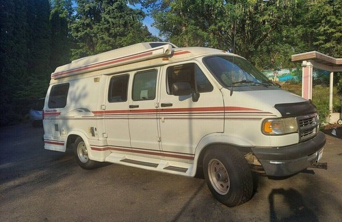 Mountlake Terrace House | Charming Retro RV Getaway