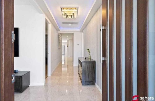 Truganina House | Private En-Suite in a Luxury House