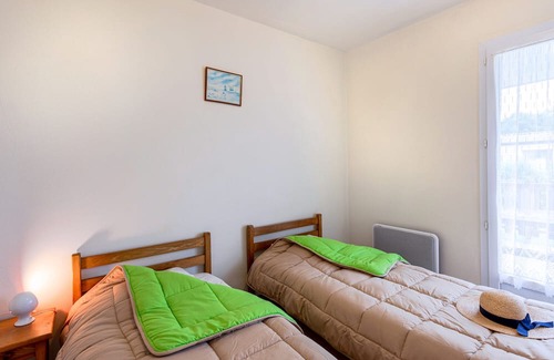 Mache Resort | Property In A Holiday Village '8 - Maison T3 Eco' with Shared Pool, Terrace and Shared Garden