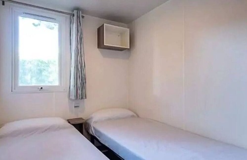 Camiers House | Camping La Dune Blanche*** - Classic XL mobile home 4 rooms 6 people raised terrace