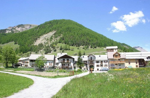 Arvieux Apartment | Homerez - Cosy studio with terrace and mountain view in Arvieux - 25 m²
