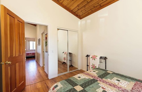 Julian House | A good place to get away from the noise