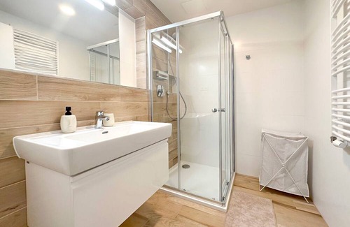 Holesovice Apartment | Cosy two bedroom apartment in Holesovice district