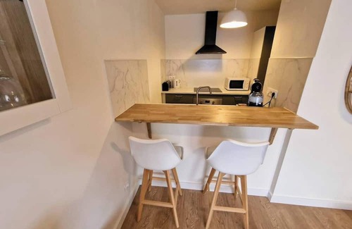 Centre Ville Apartment | Modern apartment - free, private and secure parking