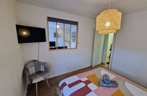 Centre Ville Apartment | Modern apartment - free, private and secure parking