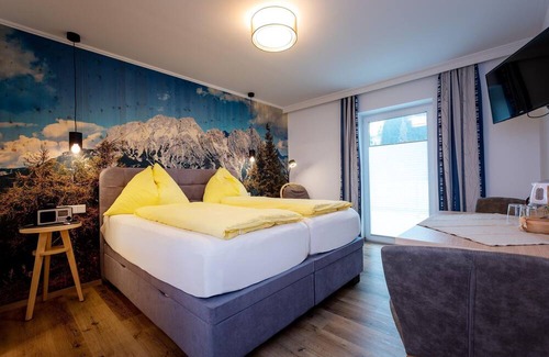 Leogang Cottage | Dreibettzimmer, K, Dusche, WC, Nichtraucher - Energiepension Schwaiger