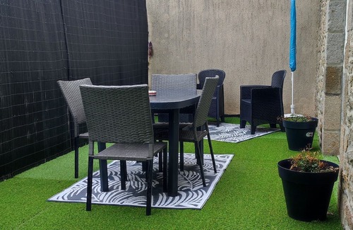 Combourg Apartment | Appartement des Princes en Plein Cœur de Combourg Belle Petite Cité de Caractère