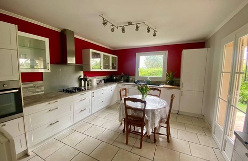 Saint-Etienne-des-Sorts House | Villa de Campagne Située en Plein Cœur du Gard Rhodanien