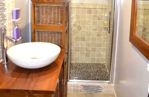 La Fleche House | Homerez - Nice house for 6 ppl. with garden and terrace at La Flèche