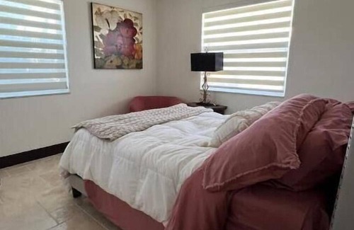 Edgewater House | Edgewater Getaway