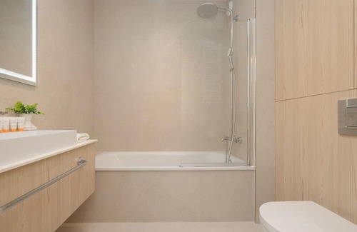 Warsaw Apartment | Beautiful apartment | Air conditioning & Parking | Warsaw