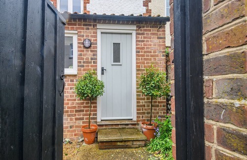 Overstrand Cottage | 2 bedroom accommodation in Overtrand, near Cromer