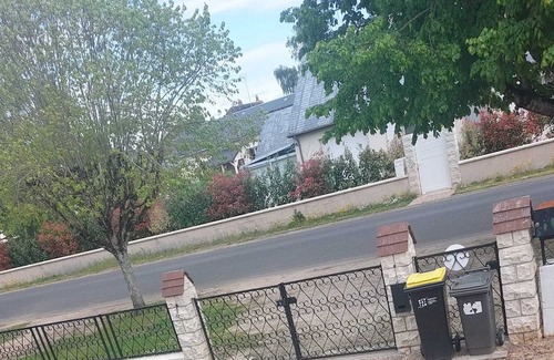 Saint-Gervais-la-Foret House | Homerez - House for 4 ppl. with garden and terrace at Saint-Gervais-la-Forêt