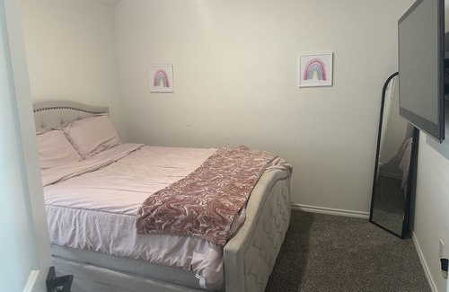 Forney House | Loving Tidy Home 25 mins from downtown Dallas