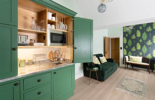 Richmond-upon-Thames Apartment | Apartments at Number 16