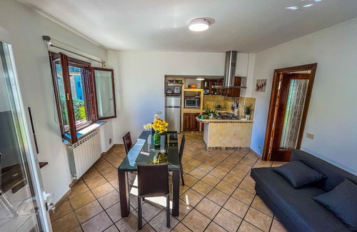 Vasto Villa | Villa Limone con Giardino a Vasto. Spiaggia a 5min Riserva Naturale