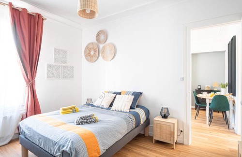 Cote Ouest Ormeaux Apartment | Appartement à Deux pas de la Gare et Proximité Tram Pour Plage