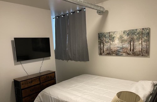 New Center Detroit Apartment | Apartment Unit In Midtown, Detroit.