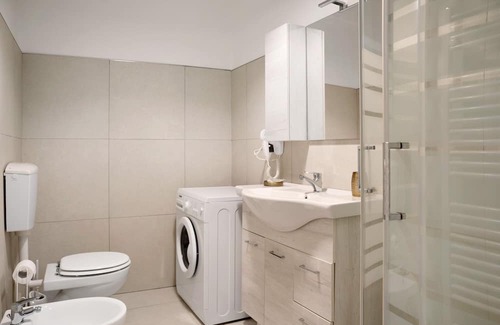 Saluzzo Apartment | Apartment 'Civico 16' with Balcony
