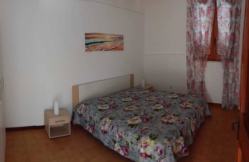 La Strea Villa | Villa 'La Pineta Sul Mare' with Sea View, Private Terrace and Air Conditioning