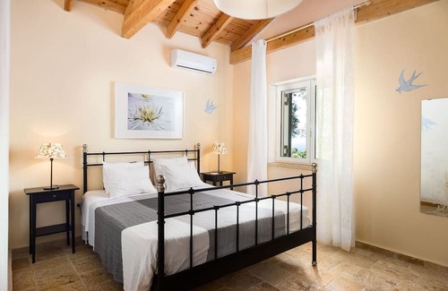 Mpogdanatika Villa | Exquisite Paxos Villa | 2 Bedrooms | Villa Fujin | Breathtaking Sea/Gaios Views and Private Pool | Loggos