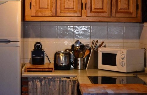Bobia de Abajo House | Holiday Home 'La Corte Del Rondiellu 1' with Mountain View, Private Terrace and Wi-Fi