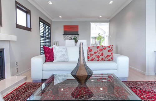 Remuera House | Premier and Roomy 4BR Holiday Home in Auckland