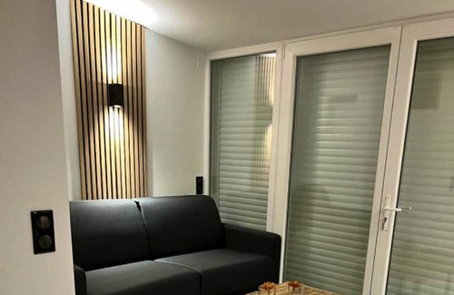 La Couronne Apartment | Homerez - Appartement 500 m away from the beach for 4 ppl. at Martigues