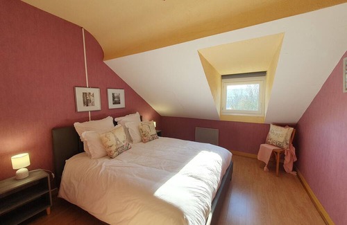 Saint-Honore-les-Bains Bed & Breakfast | Suite Familiale 55m2 Petit Déjeuner Compris Pour les Amoureux de la Nature