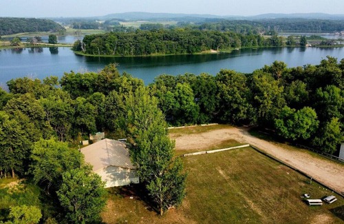 Clitherall Cabin | North Star Cabin | Spitzer Lake, Minnesota